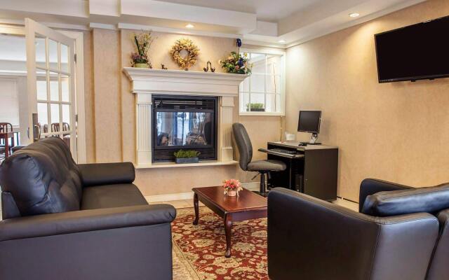 Inn at Lake Washington By OYO I-405