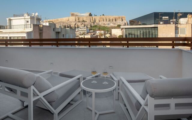 Acropolis Golden Suites by GHH