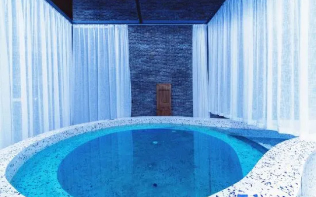 Yunfuli Yunsu·Emeishan Yunshuiju Private Hot Spring B&B