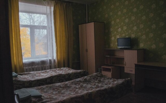 Guest House, Hotel