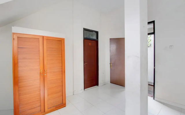 OYO 94756 23 Residence