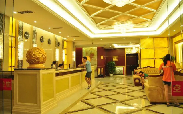 Airport First Class Hotel