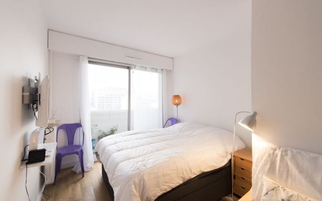 Home comforts by the Eiffel Tower
