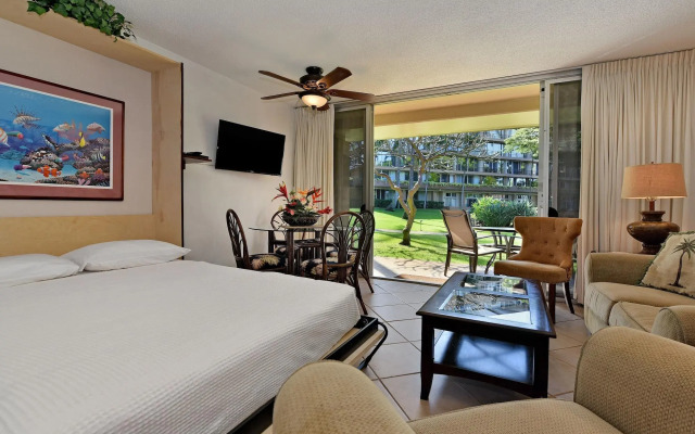Maui Kaanapali S #b133 Studio Bedroom Condo by RedAwning