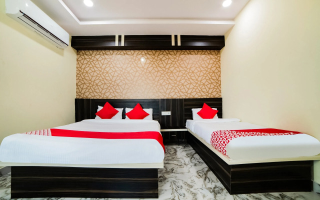 OYO 63209 Hotel Ram Ratan Grand