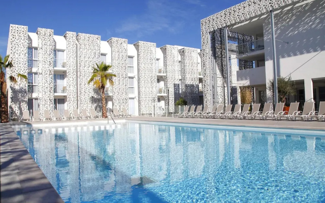 Comfortable Apartment Near the Sandy Beach of Rochelongue