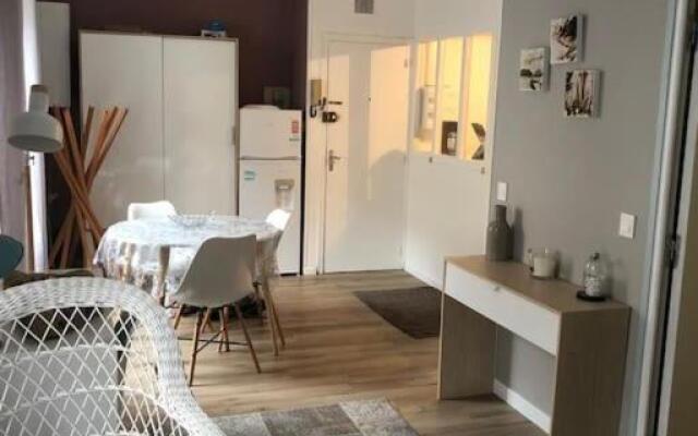 Lagarde - proche gare et centre ville 4 pers