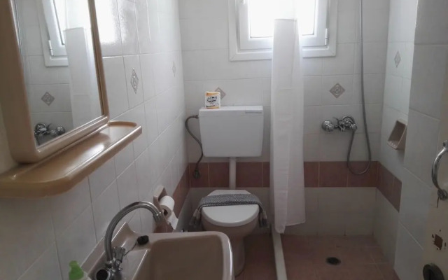 Mihalis Apartments