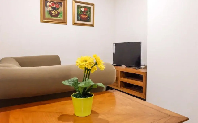 Homey Woodland Park Apartment Near Kalibata Plaza