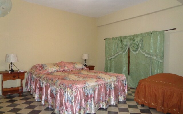 Havana Lodge
