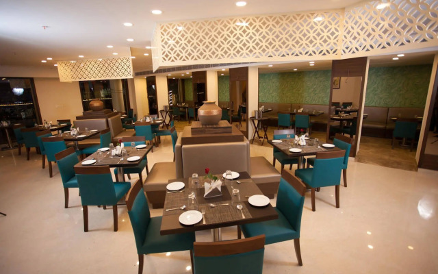Hotel Ganpat Grand, Palani