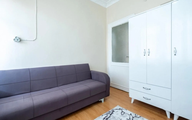 Cozy Flat With Central Location Near Golden Horn