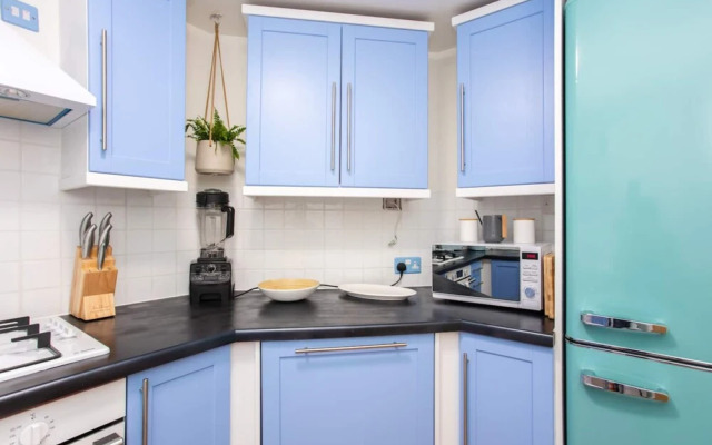 Modern 2 Bedroom Apartment in the Heart of London