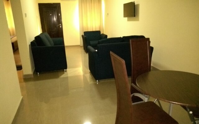 Texxon House Guest Apartments