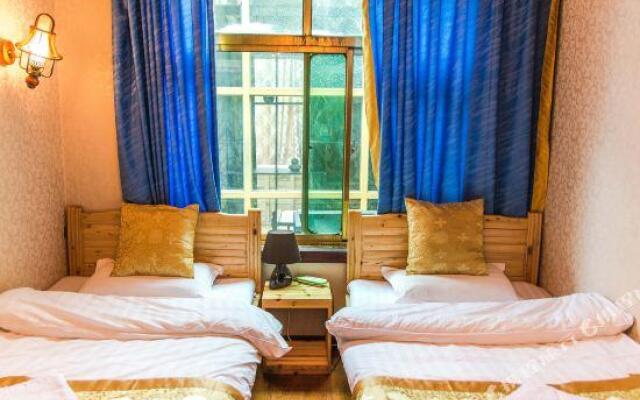 Lhasa Zangtaofang Hotel