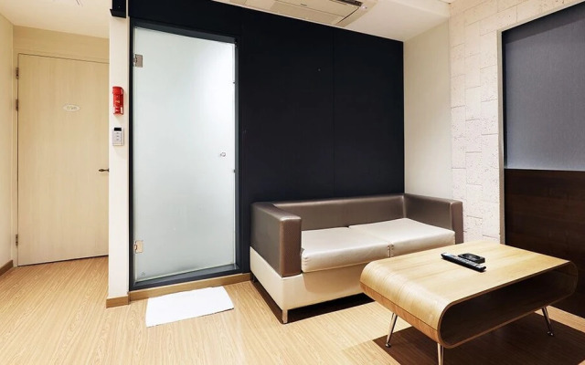 Gloria Hotel