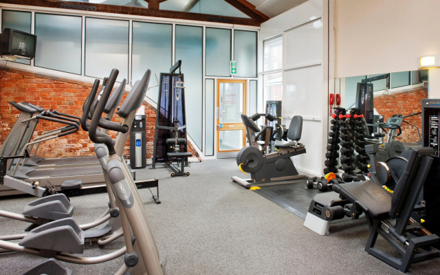 Holiday Inn Ellesmere Port by IHG