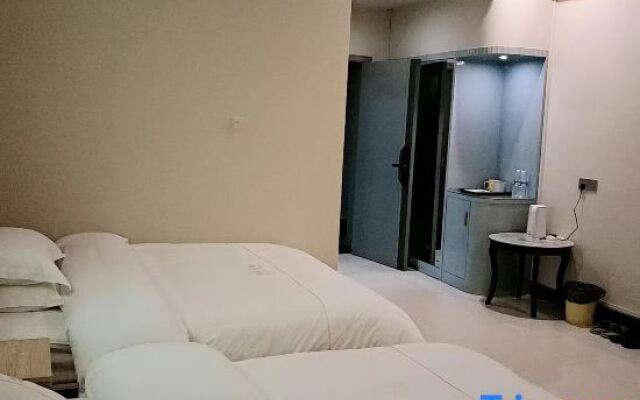 Yufeng Hotel