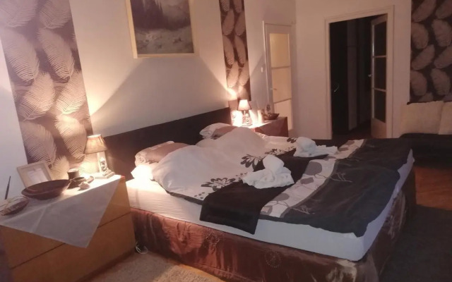 Heni Apartman