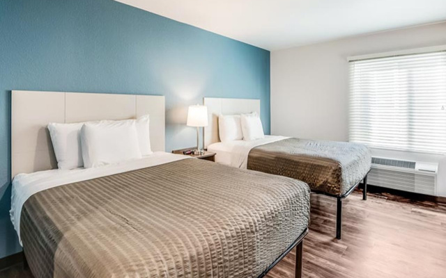 Woodspring Suites  West Des Moines