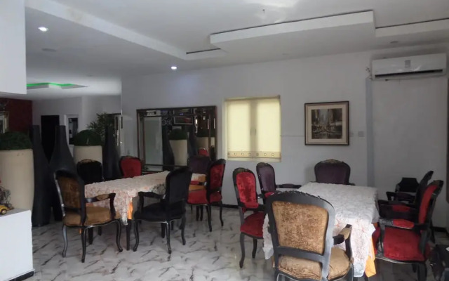 Zasarii Hotels