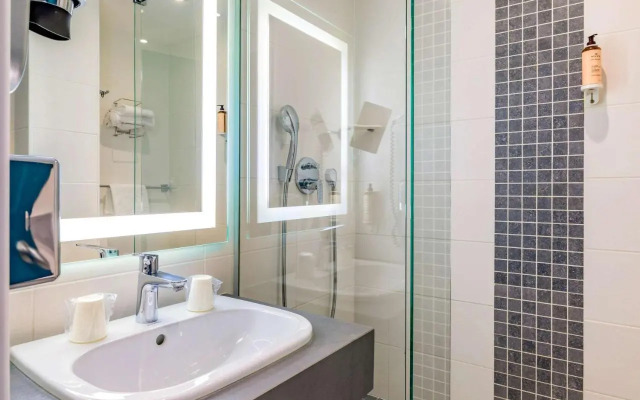 Mercure Lyon L Isle D Abeau 3