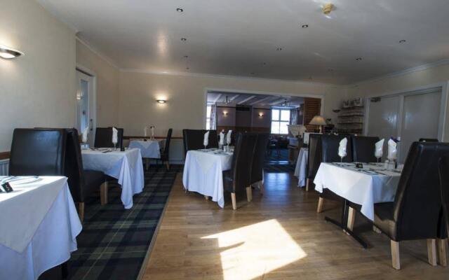 Castle Arms Hotel