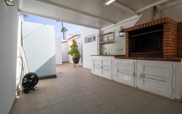 Stylish Chalet In Maspalomas