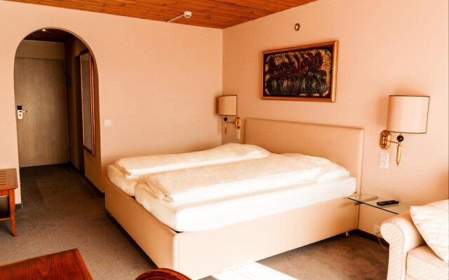 Hillsite Hotel