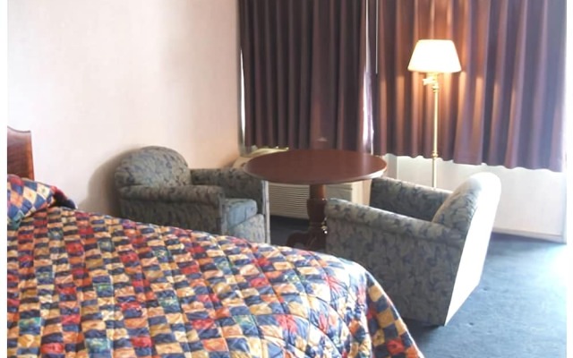 Red Carpet Inn and Suites Scranton