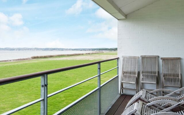 Spacious Apartment With Indoor Whirlpool at Ebeltoft Jutland