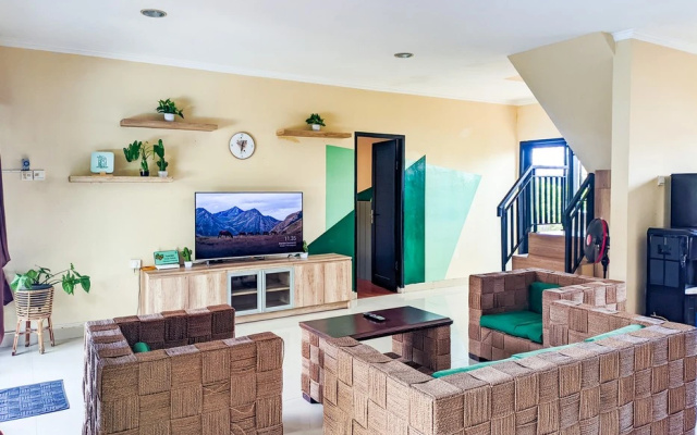 The Lavana Villa Singgahan Jimbaran (3 Bedroom Villa) – Guest Rooms – Benoa