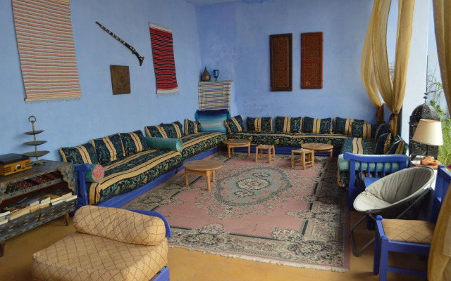 Dar Omar Khayam