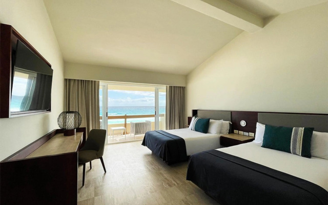 Royal Select at Grand Park Royal Cancun-All Inclusive-Adults Only