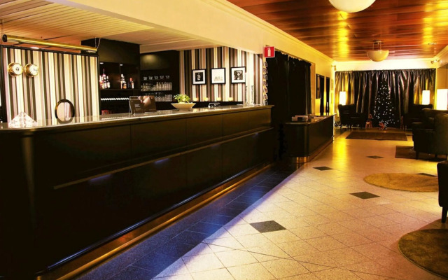 First Hotel Witt