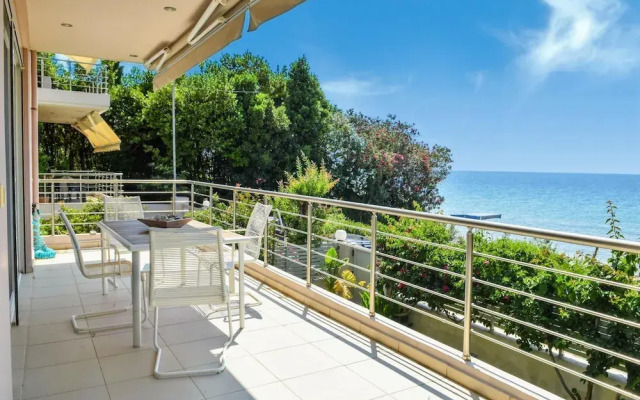 Rio Suburban Escape - A Luxurious Retreat