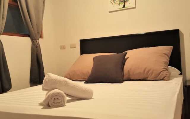 Coco Flat Santa Teresa