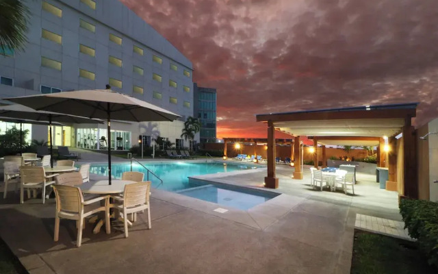 Holiday Inn Express Manzanillo