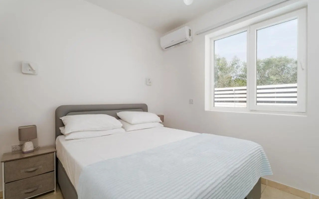 Villa Thalia Dafni 1
