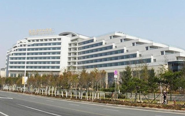 Landbridge Jinjiang Hotel