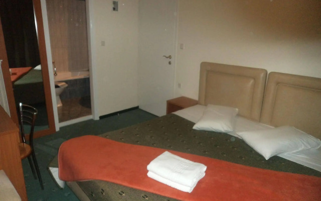 Nestorion Hotel