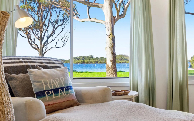 Noddys Riverside – Guest Rooms – Greenwell Point