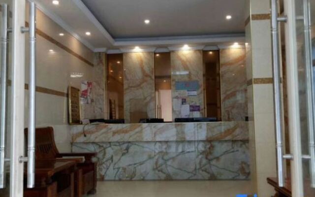 Rongxian Qiaoxiang Hotel