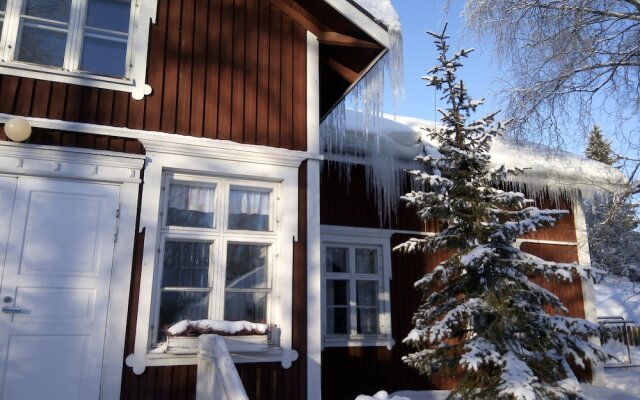 Lauri Guest House