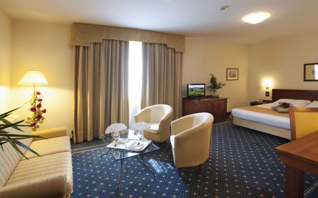 Phi Hotel Cavalieri