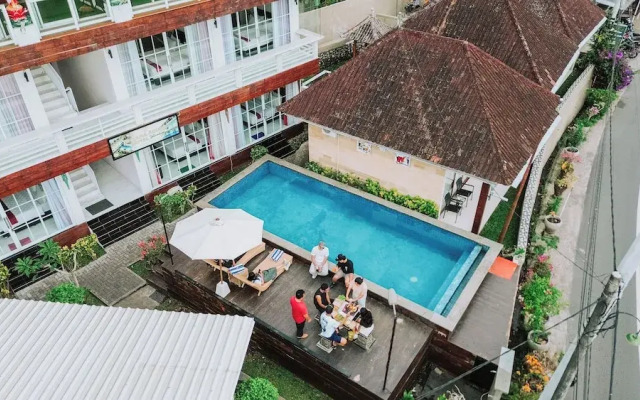 Bhuana Agung Villa & Restaurant