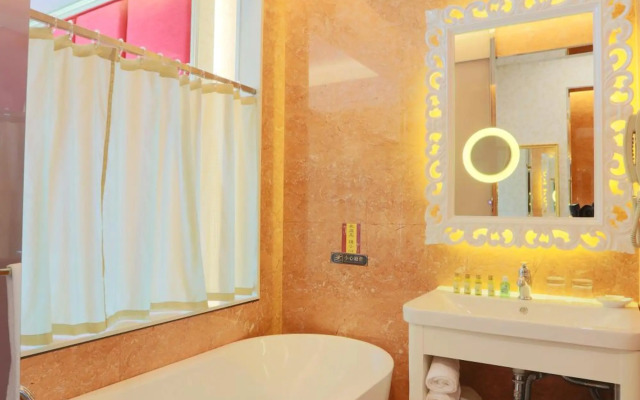 Happiness Inn Xinzhuang
