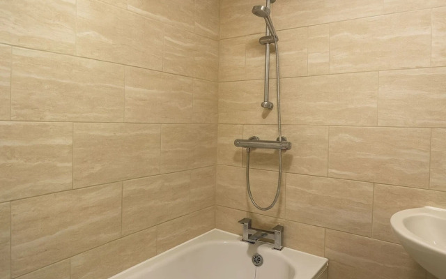 3br-sleeps5-balcony-centrallondon-ws95