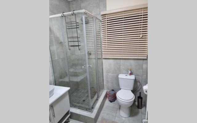 Koena Court Apartment 3