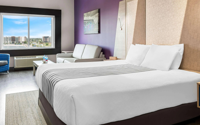 Best Western Premier Winnipeg East